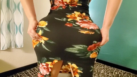 Crystal Lust's magnificent sundress can't hide her massive ass as she gets pounded in a hotel room