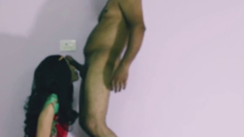 Bebés calientes, en la boca, bien cerrado